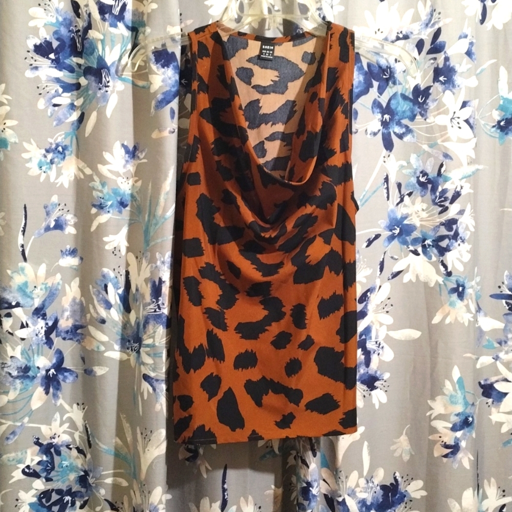 💗 5/$25 women's size small top